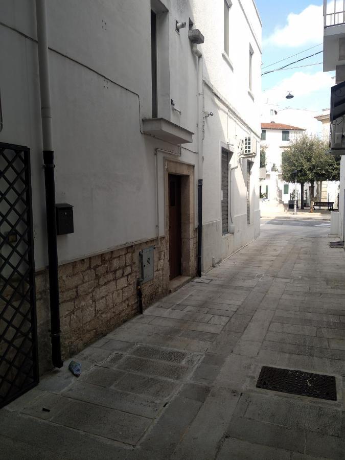 Апартаменты Soggiornare In Centro Альберобелло Экстерьер фото
