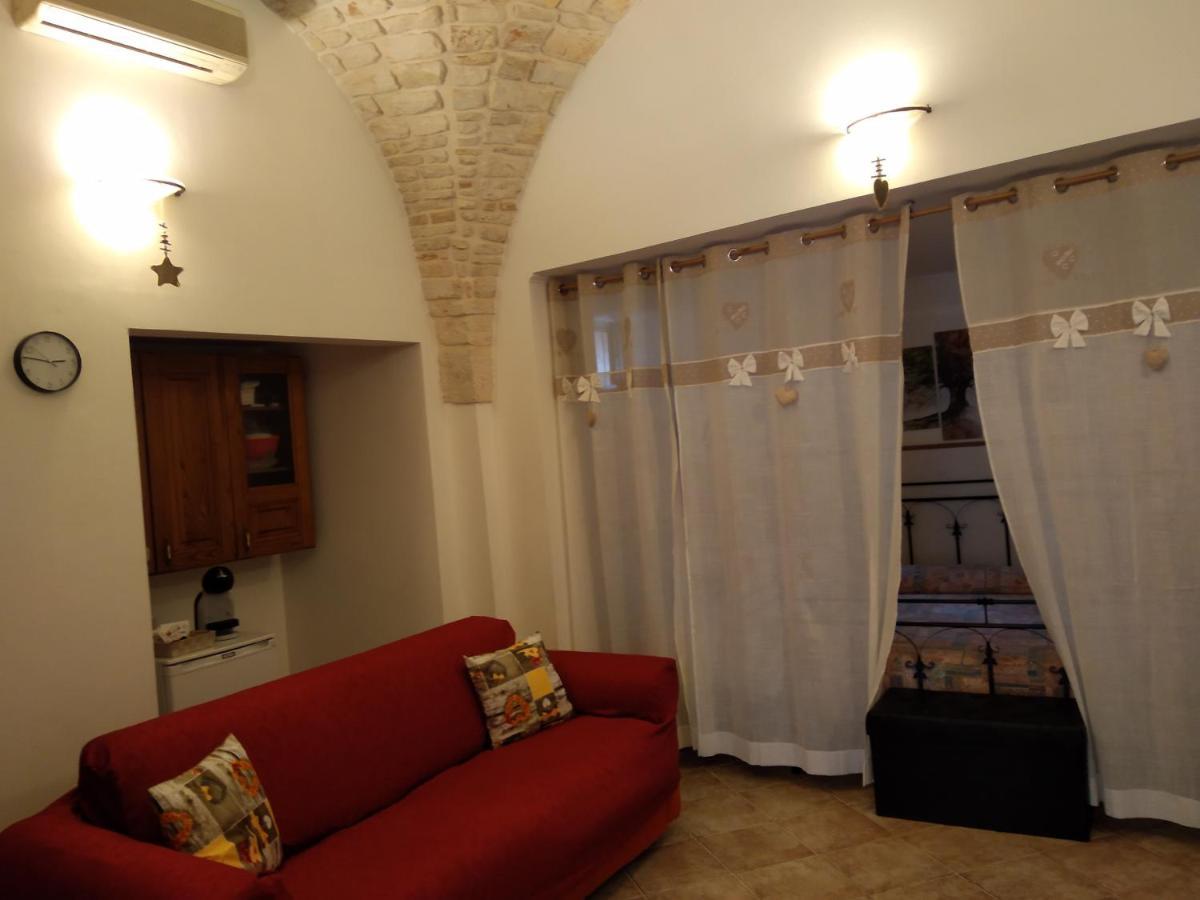 Апартаменты Soggiornare In Centro Альберобелло Экстерьер фото